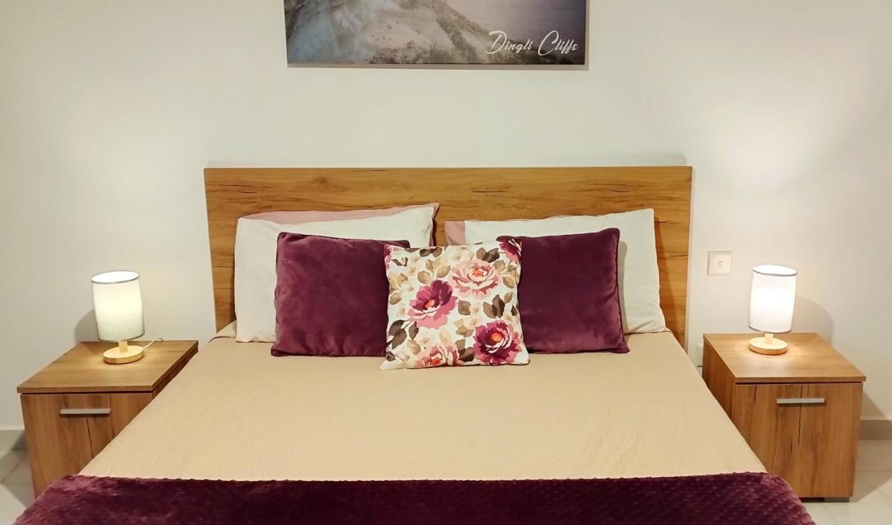 Large And Modern Apartment In The Centre Of Malta Mosta Εξωτερικό φωτογραφία