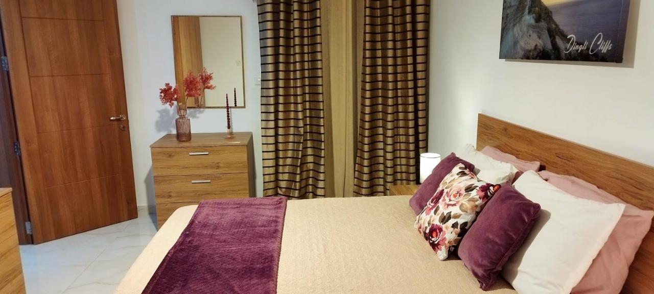 Large And Modern Apartment In The Centre Of Malta Mosta Εξωτερικό φωτογραφία